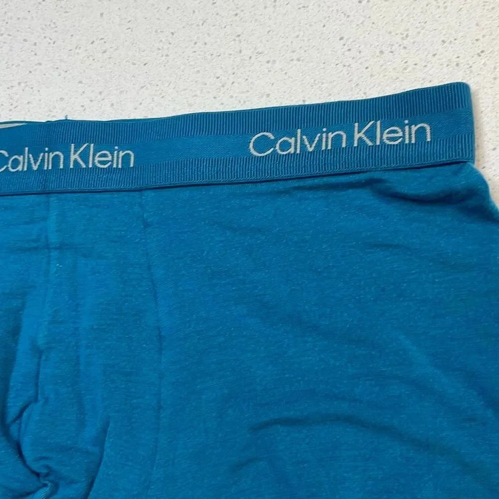 Calvin Klein Underwear pictures trustworthy color